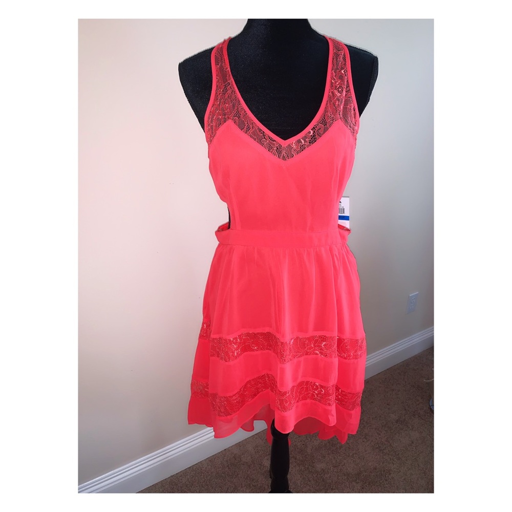 💐Cutout Side, High-Low Dress BRAND NEW💐